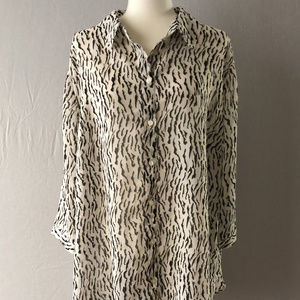 attention Black and White Print Blouse Size 2X